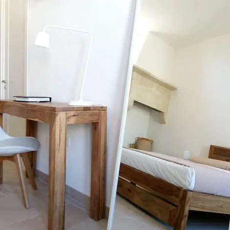 Konukevi Corte Kalinora Martano