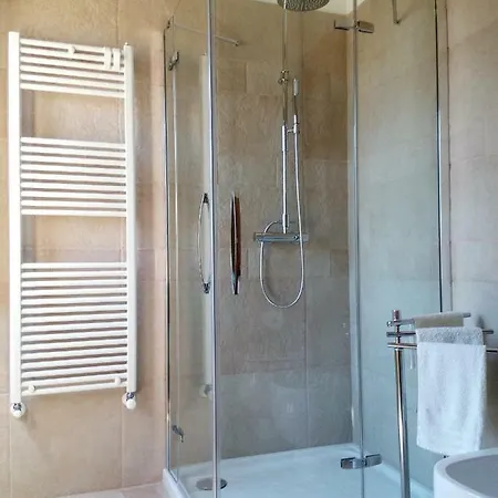 Affittacamere Corte Kalìnora 4*